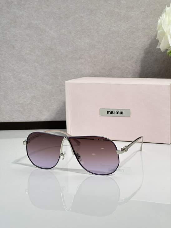 Picture of Miu Miu Sunglasses _SKUfw77895083fw